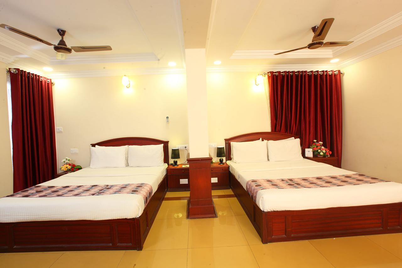 Trichur Towers Thrissur Esterno foto